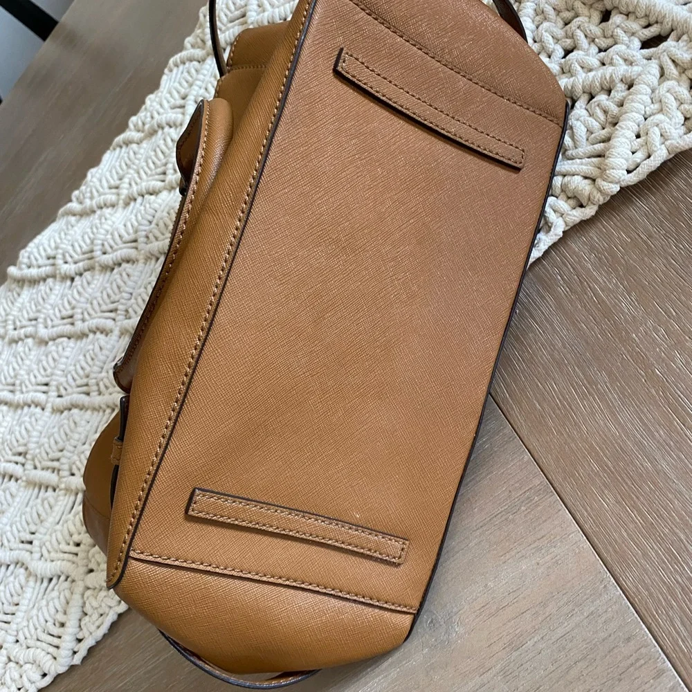 Tory Burch crossbody purse - Picture 11 of 14